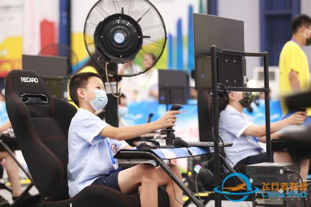 全國青少年模擬飛行錦標賽在漢陽開賽-8031