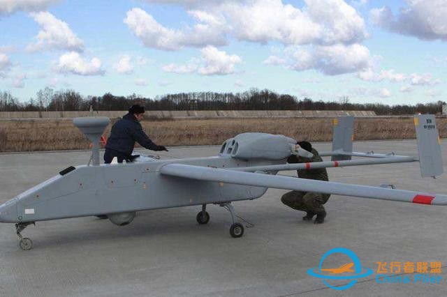 俄軍用無人機打擊烏軍目標，技術來自以色列，為何不用中國無人機-8664