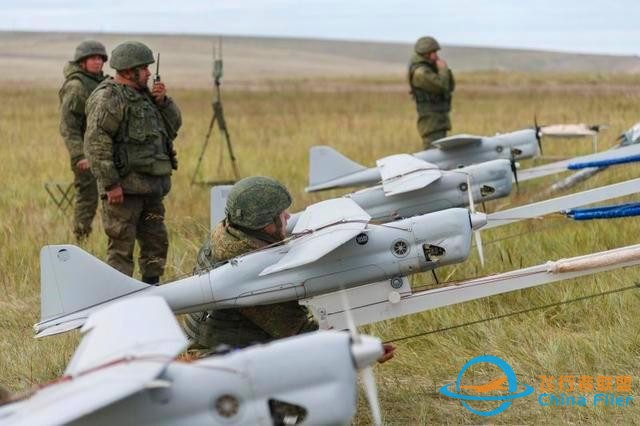 俄軍用無人機打擊烏軍目標，技術來自以色列，為何不用中國無人機-9024