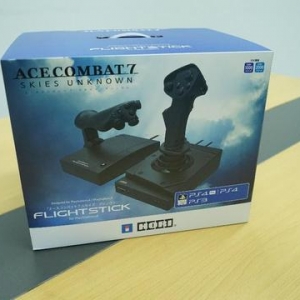 HORI《皇牌空戰7》最新飛行搖桿搶先開箱 設計出色布局合理