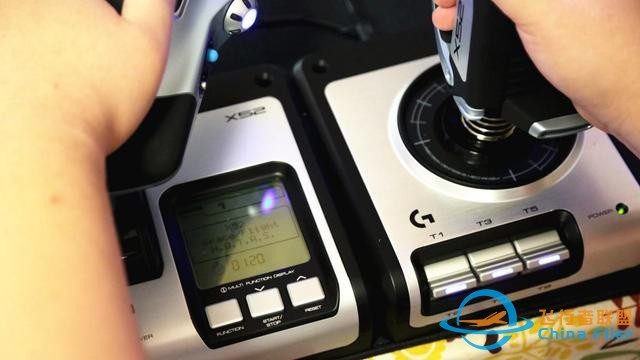 反饋最真實的飛行搖桿 羅技HOTAS系列飛行模擬控制器評測-5448