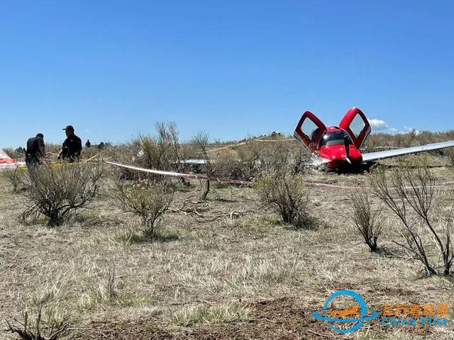 當(dāng)飛行安全遇到航空工業(yè)造：兩架美國飛機(jī)相撞后……-7820