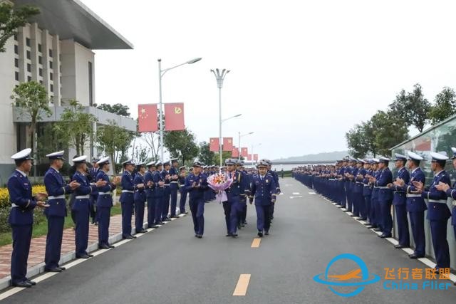 嚴(yán)防飛行安全底線丨昆明航空救援支隊(duì)注重彈好飛行安全管理“五部曲”-7589