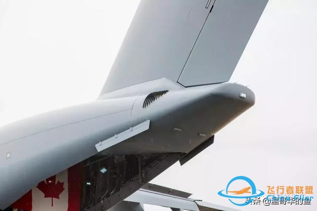 與空中加油飛機A400M近距離接觸-4197