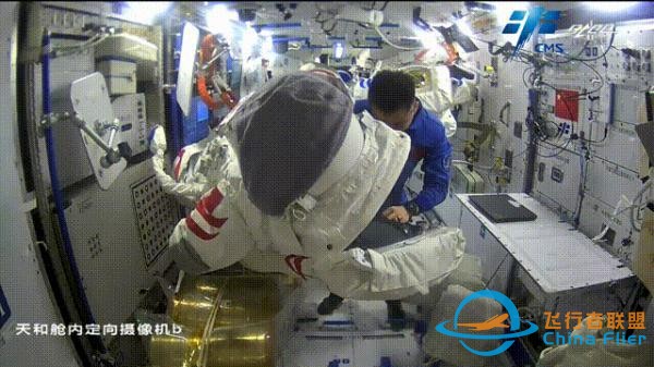 飛行不停，訓練不止，航天員在軌訓練學問多-3437