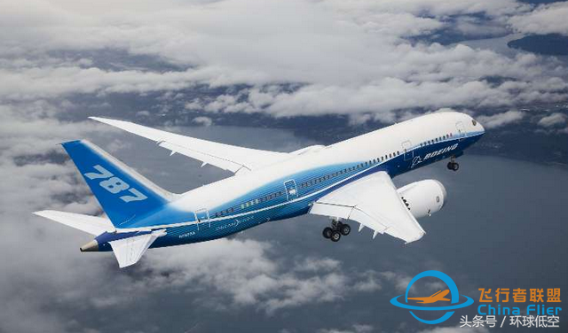 飛行冷知識：飛機在空中如何轉彎？-9544