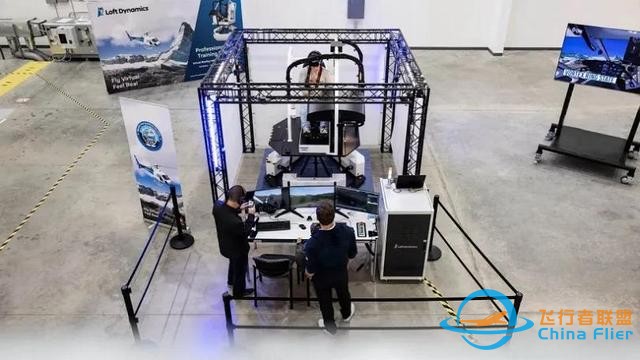 “全球首款”VR全動態直升機飛行模擬器推出-893