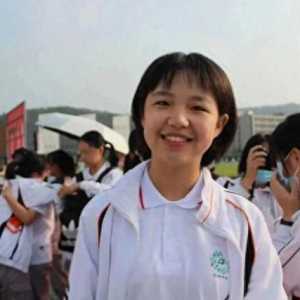 浙江今年出了名女飛行學(xué)員！高考報考飛行技術(shù)專業(yè)，都能成為飛行員嗎？