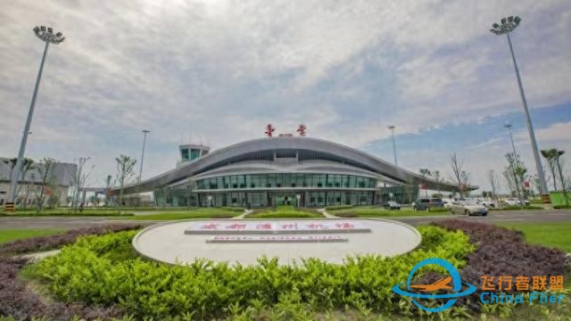 五一出游新玩法，到成都淮州機場體驗?zāi)M飛行-9432