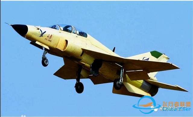 貴飛首爆FTC-2000G戰斗機先進座艙，一平三下時髦度爆表-7942