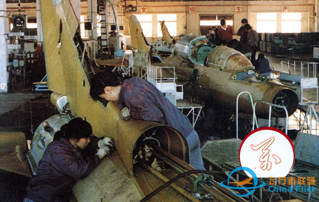 一手爛牌打成好牌，中國空軍副司令林虎和糟糕的蘇-27戰斗機部隊-9868