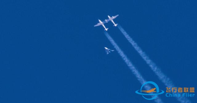 馬斯克落后了，維珍航空公司已實(shí)現(xiàn)太空觀光，一張票高達(dá)25萬美元-1328