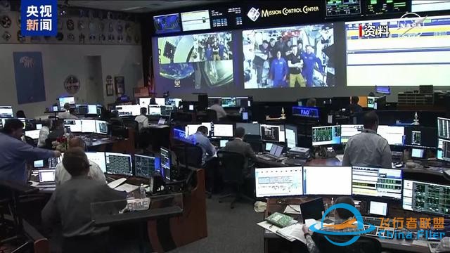“星際客機”首次載人試飛結束，宇航員將在太空多待8個月-3017