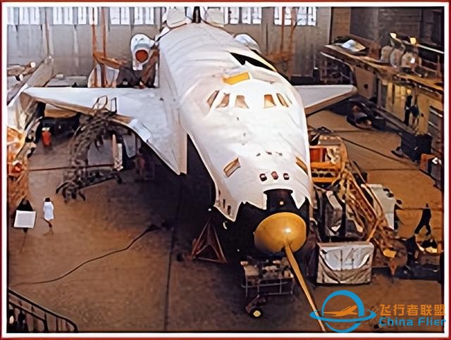 幕后英雄“暴風雪”航天飛機測試飛行模擬器-5996