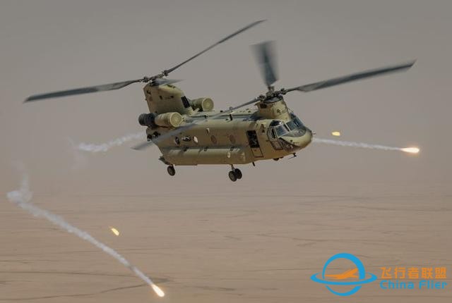 荷蘭AH64阿帕奇、NH90、CH47支奴干直升機將配備新型安全通信套件-7244