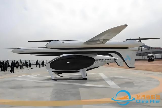 全面解讀低空經濟，2025年預計1.5萬，對普通人有哪些新機遇？-6842